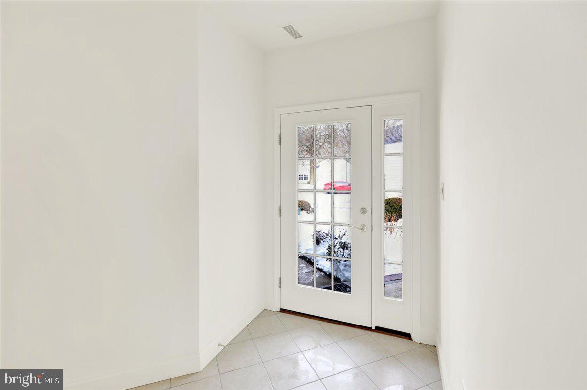 OAK HILL - Residential