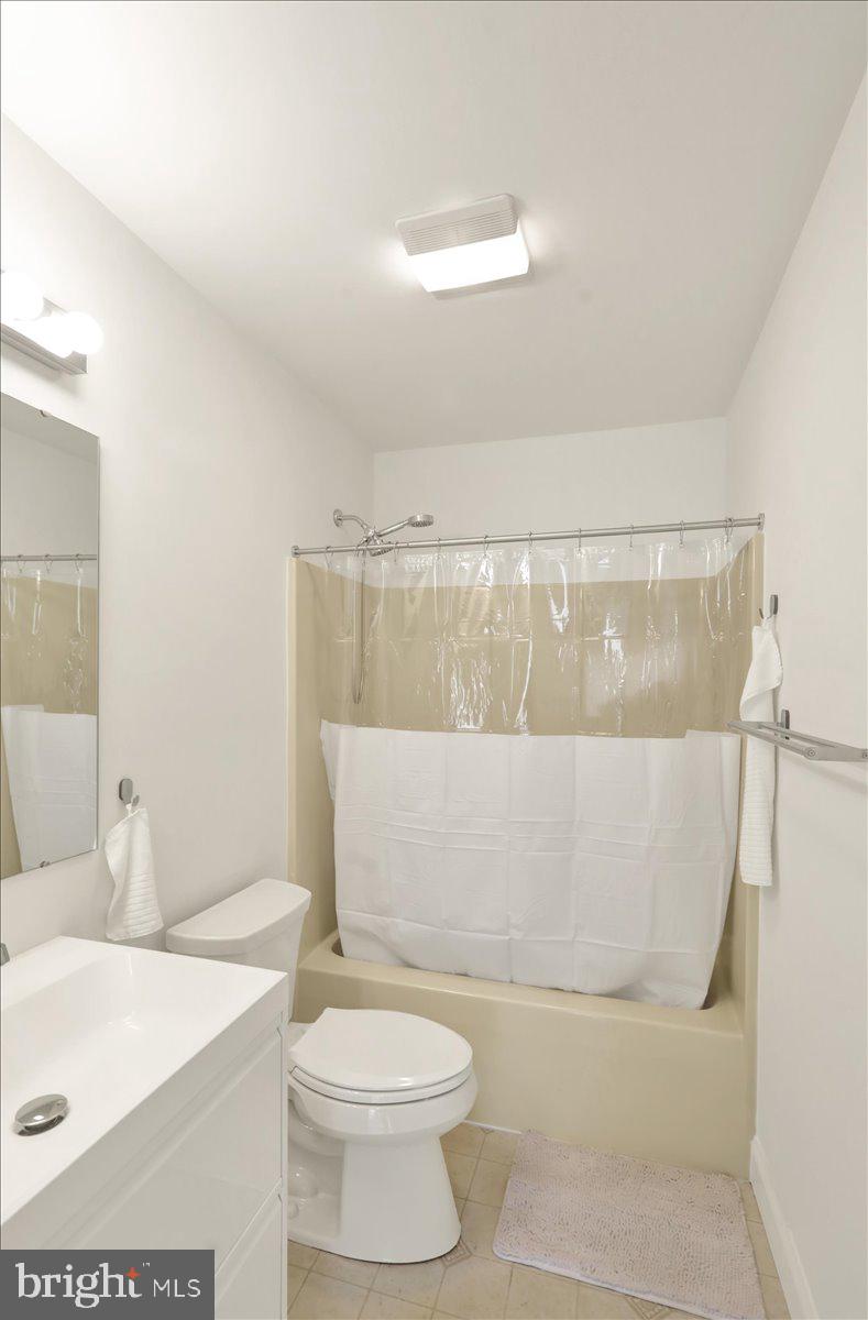 OAK HILL - Residential