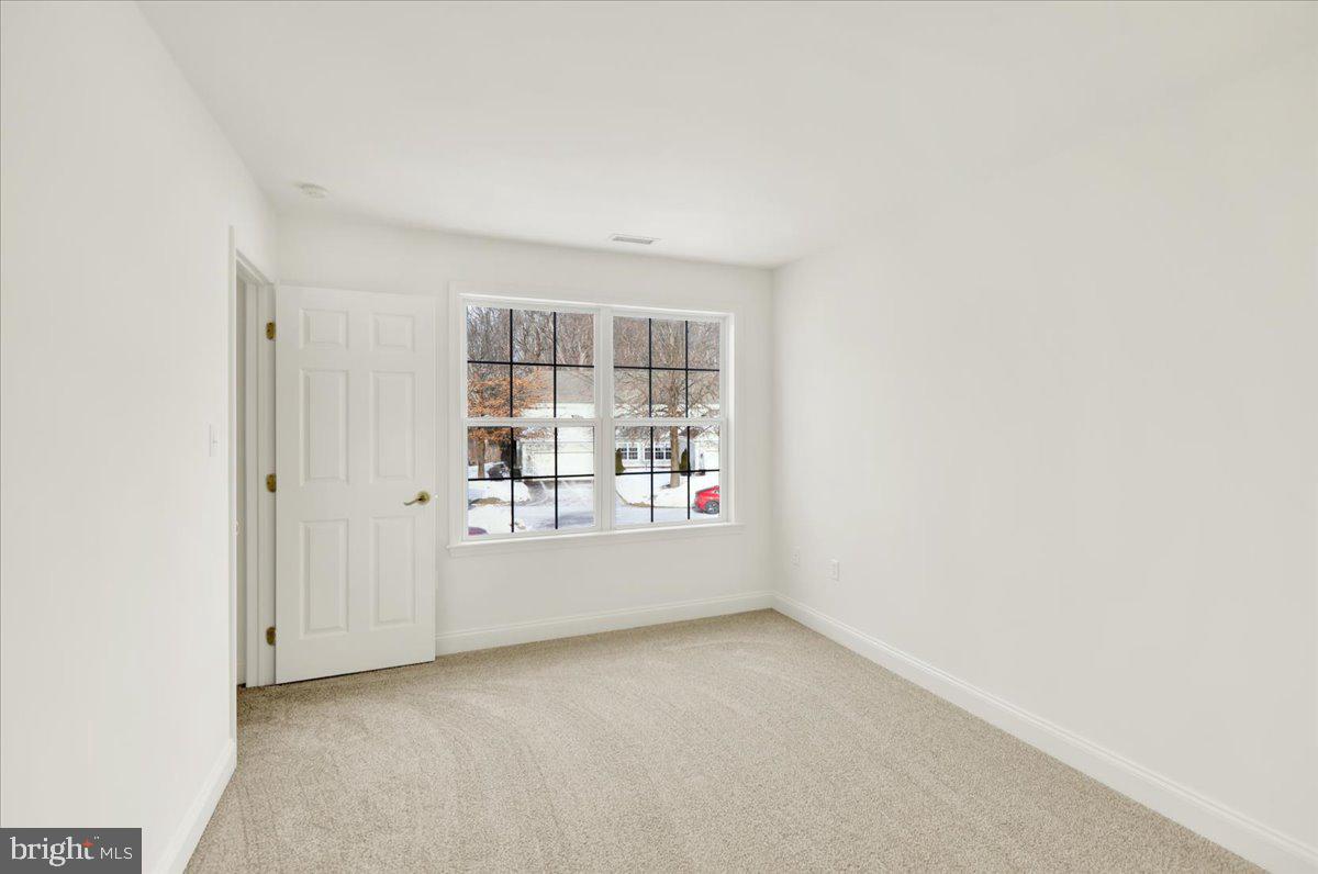 OAK HILL - Residential