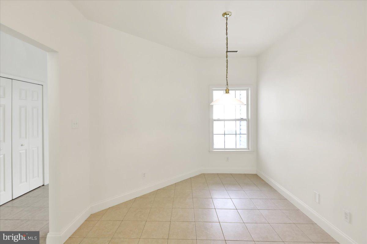 OAK HILL - Residential