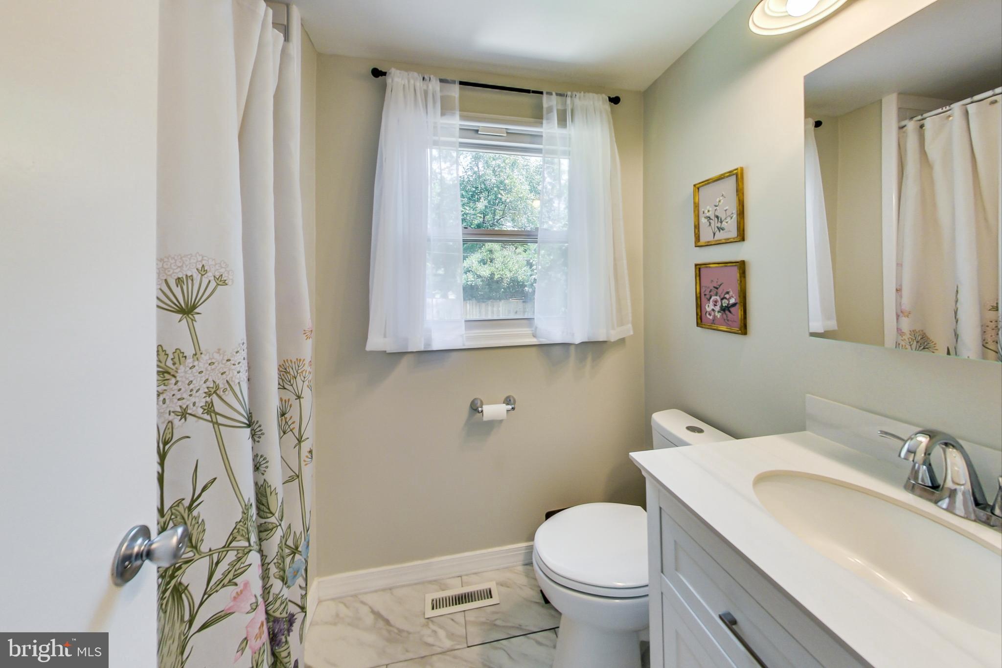 SOMERSET AT BELAIR - Residential