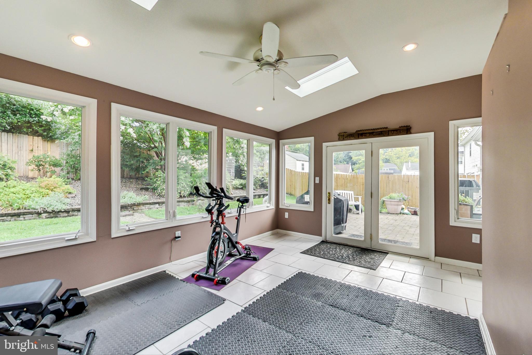 SOMERSET AT BELAIR - Residential