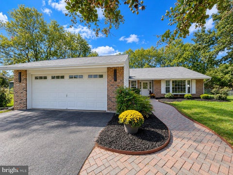 Homes For Sale - 12073 Pierce Road<br/> WALDORF, MD 20601