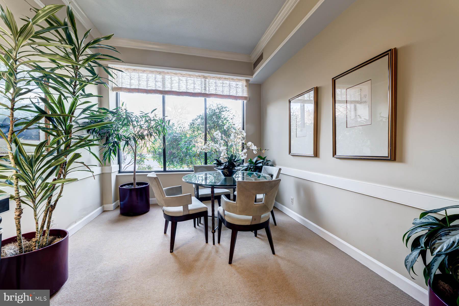 ASTORIA - Residential Lease