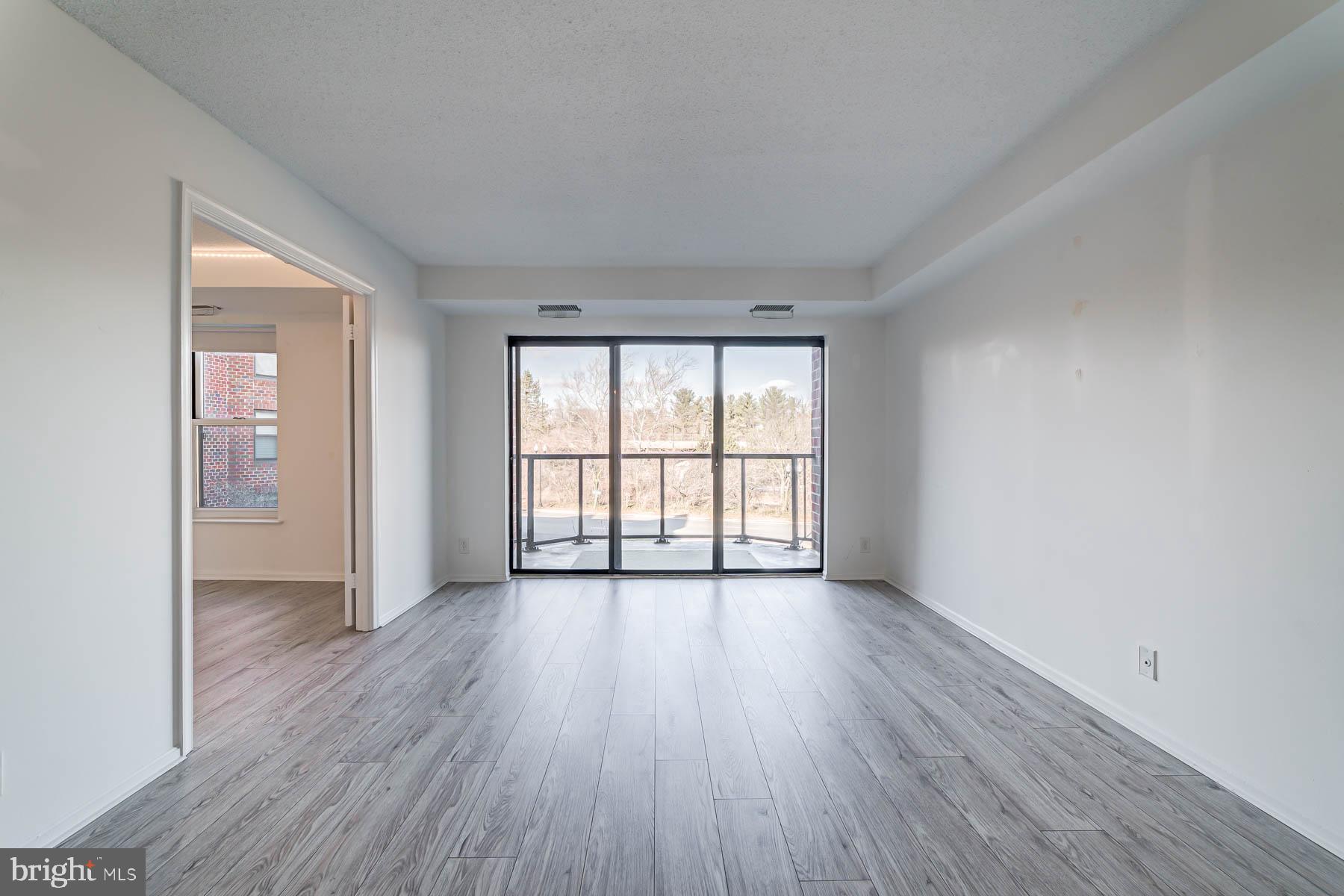 ASTORIA - Residential Lease