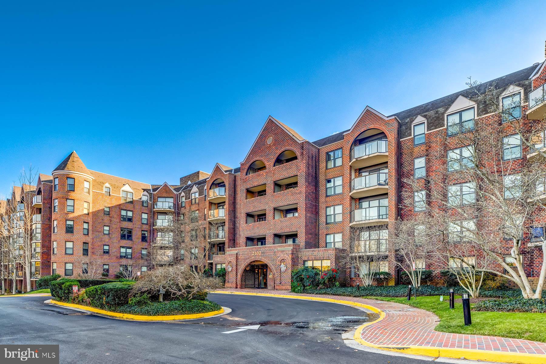 ASTORIA - Residential Lease