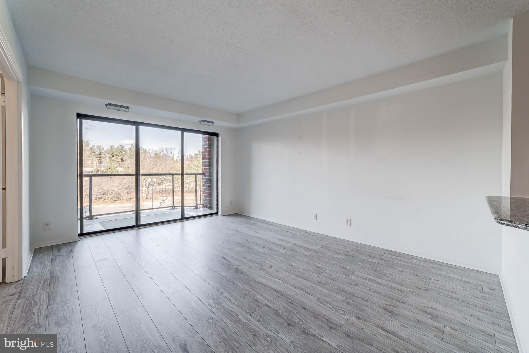 ASTORIA - Residential Lease