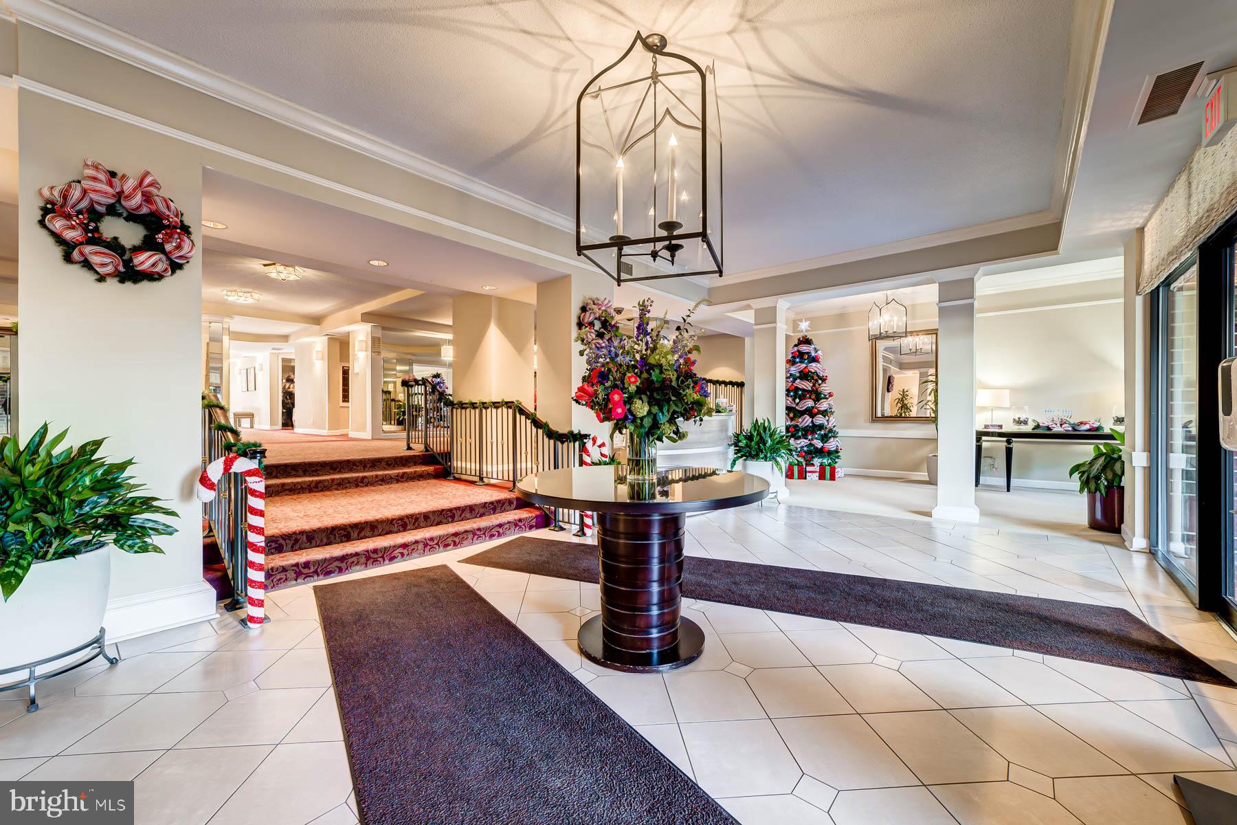 ASTORIA - Residential Lease