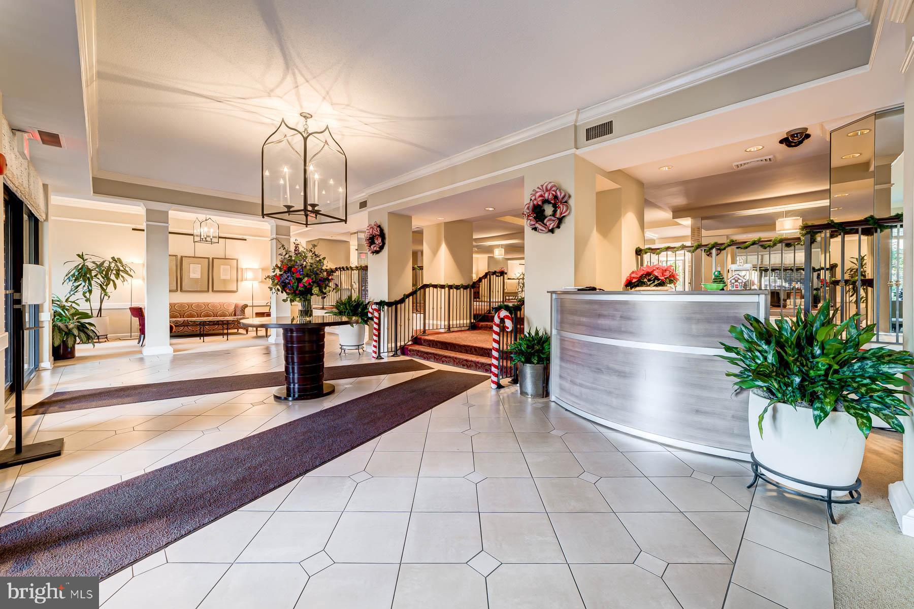 ASTORIA - Residential Lease