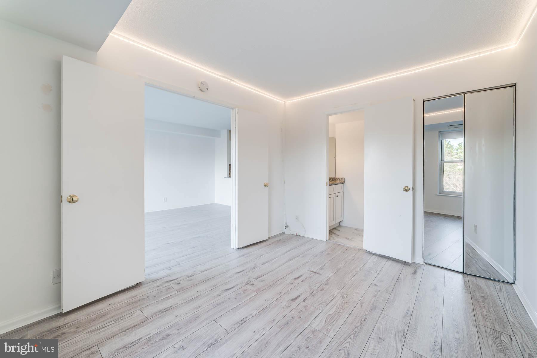 ASTORIA - Residential Lease