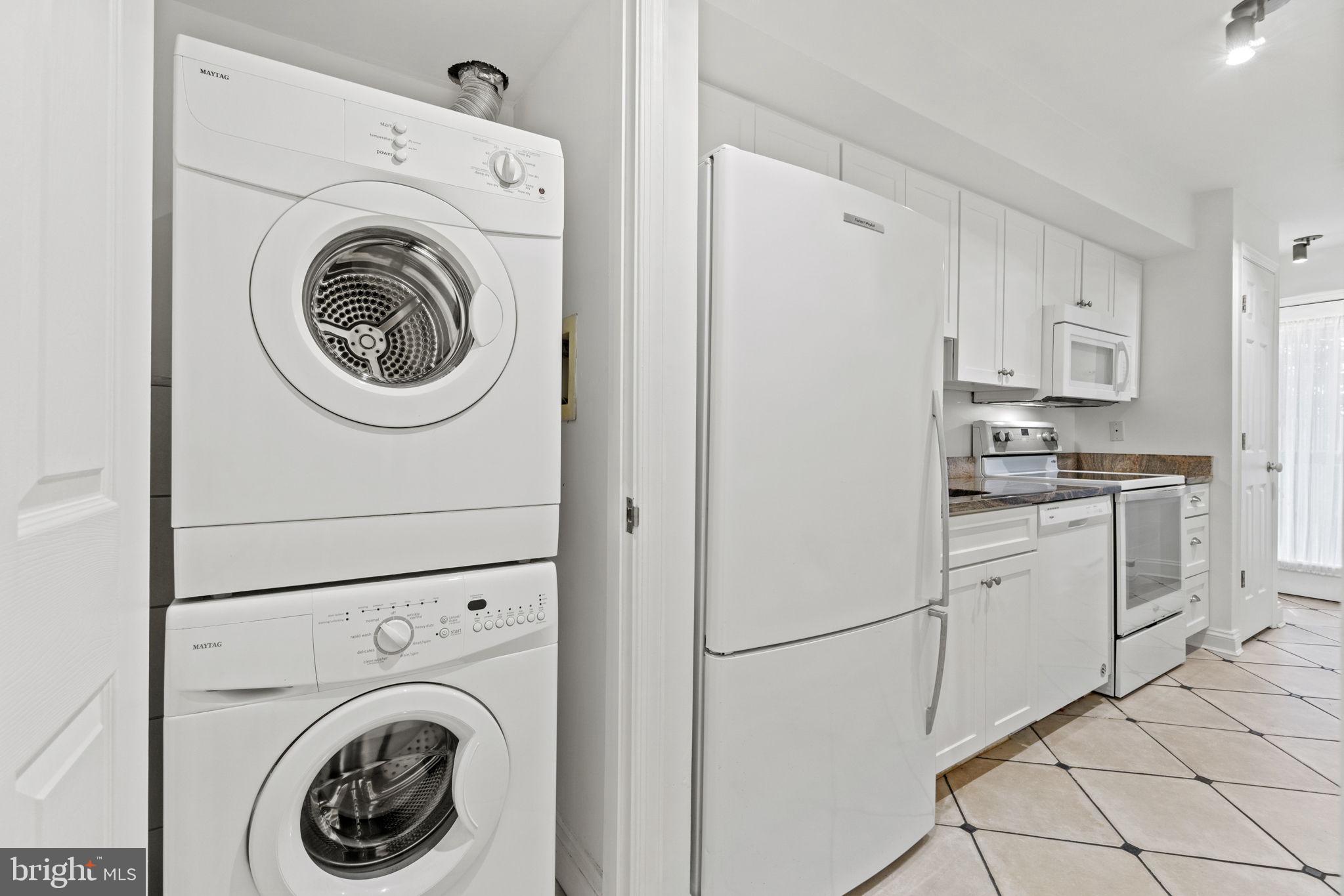 LOGAN CIRCLE - Residential Lease