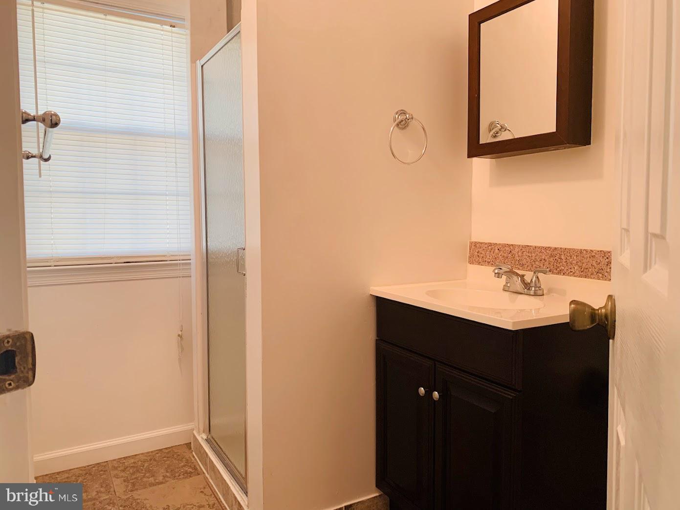 DALE CITY - Residential Lease