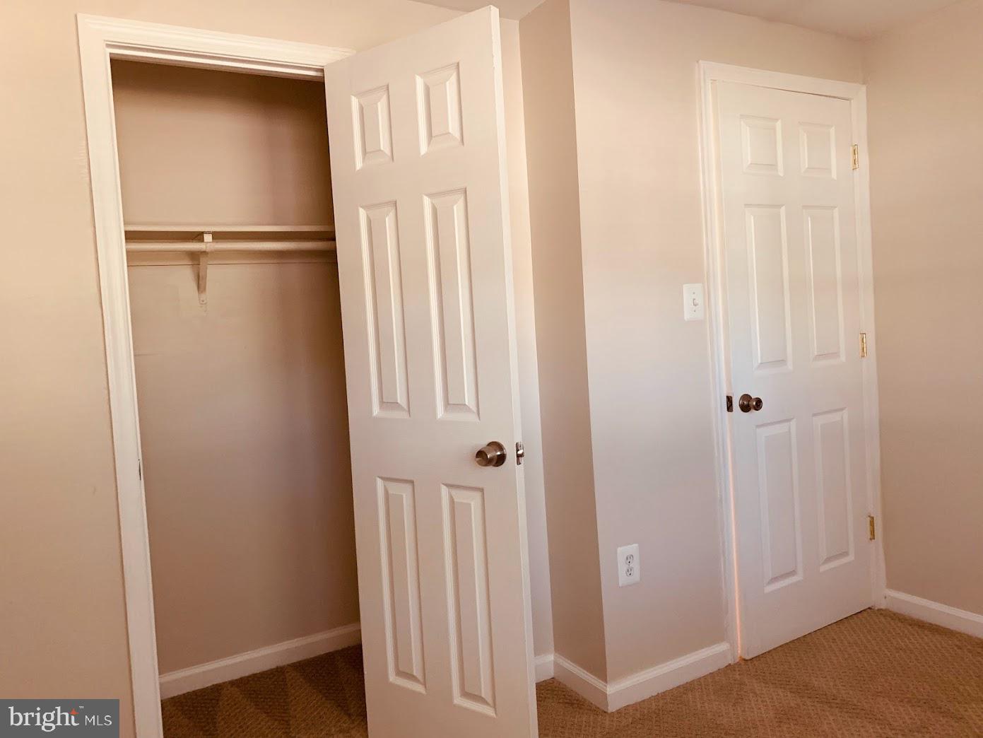 DALE CITY - Residential Lease