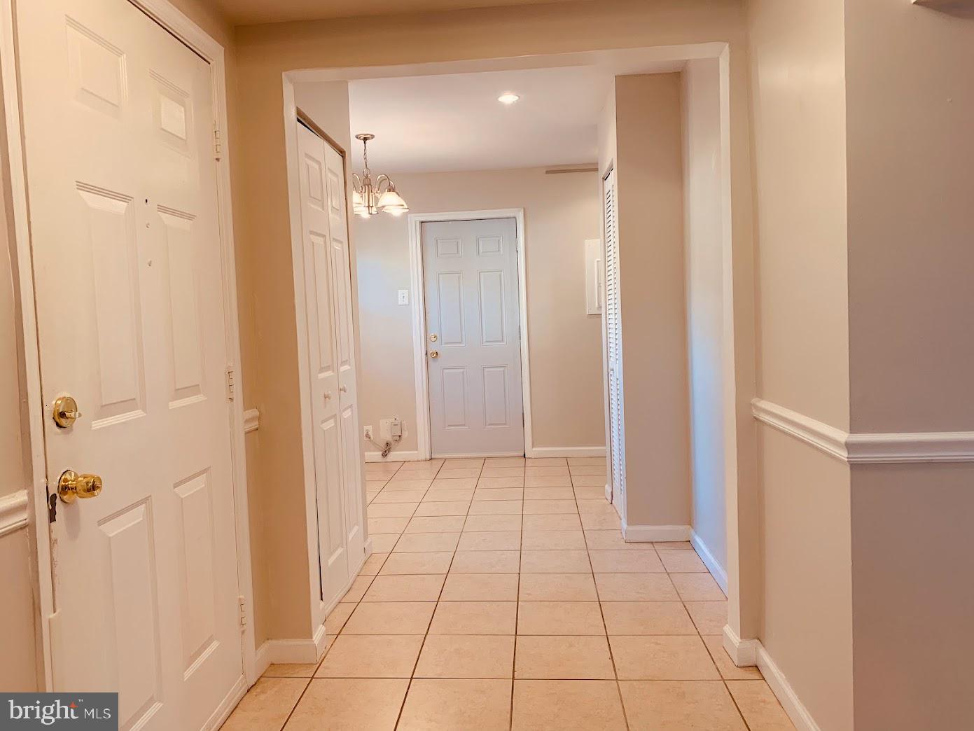 DALE CITY - Residential Lease