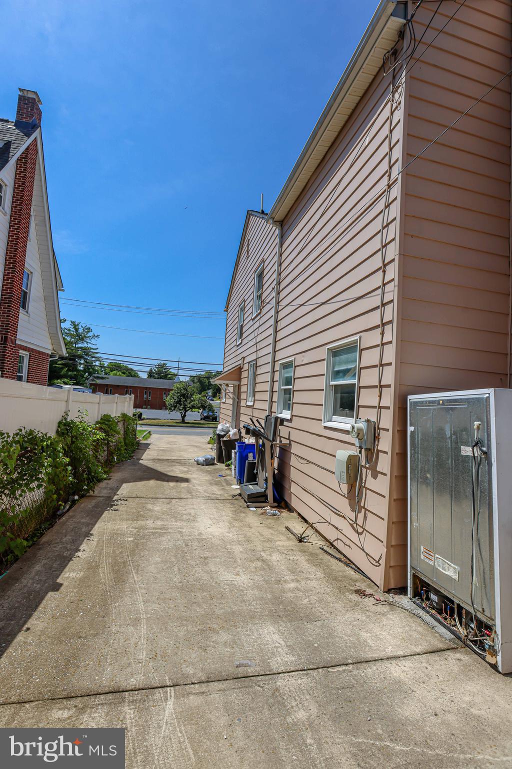 HALETHORPE HEIGHTS - Residential