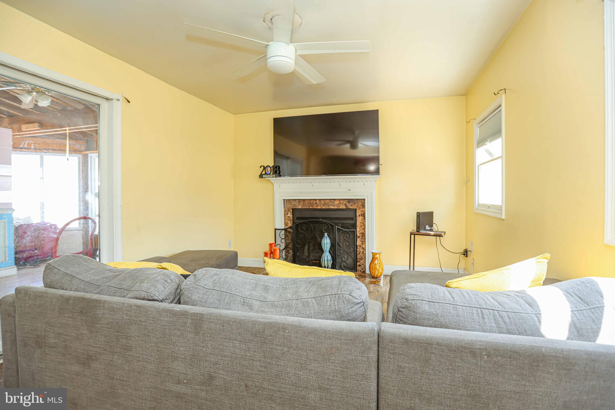 HALETHORPE HEIGHTS - Residential