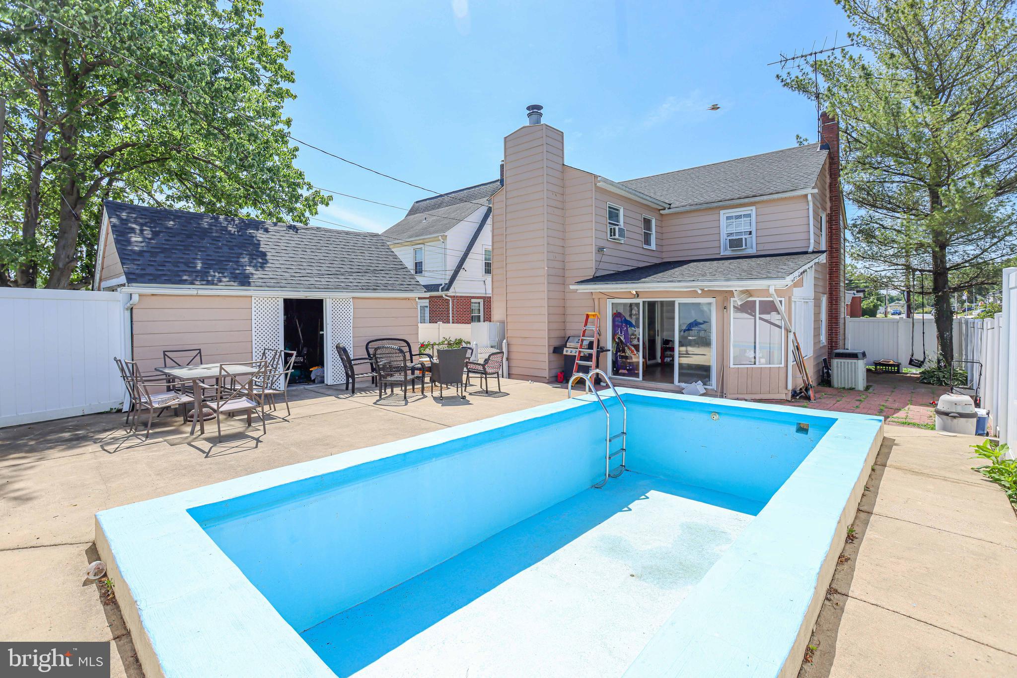 HALETHORPE HEIGHTS - Residential