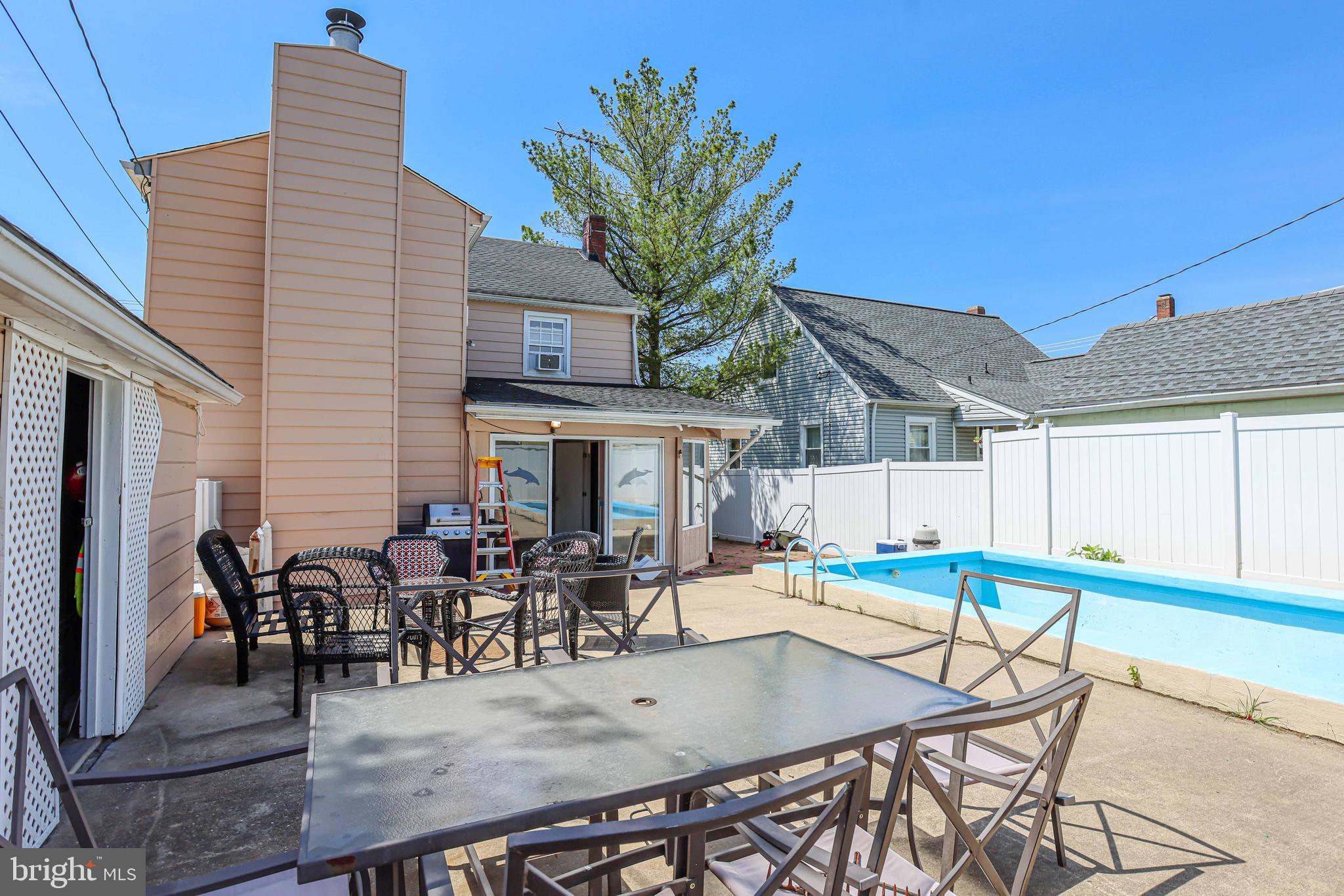 HALETHORPE HEIGHTS - Residential