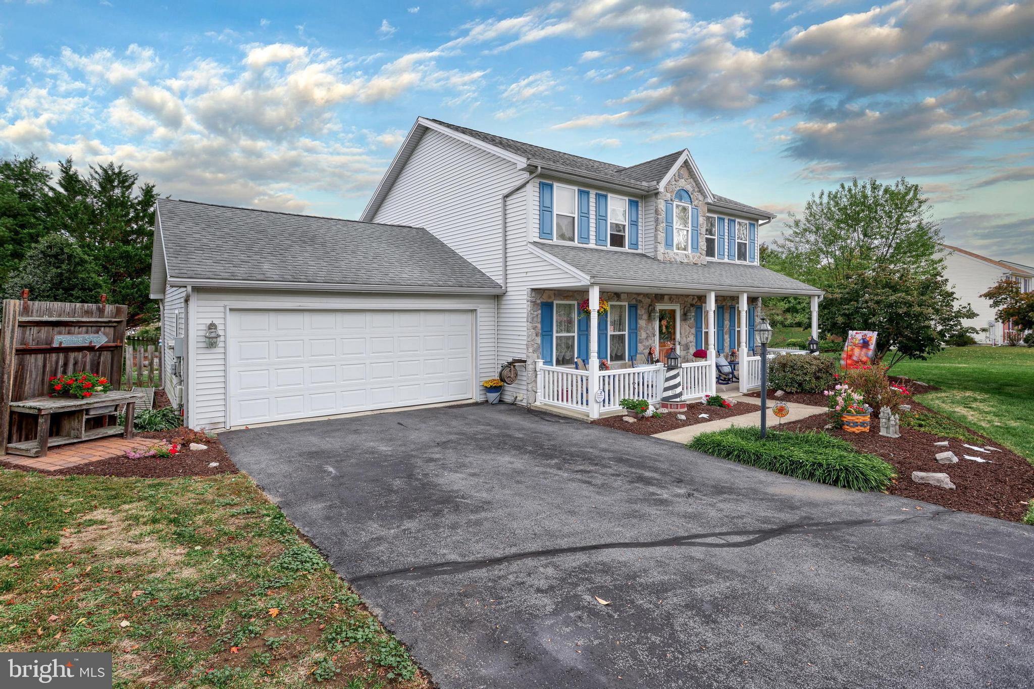 129 FIELDSTONE DRIVE