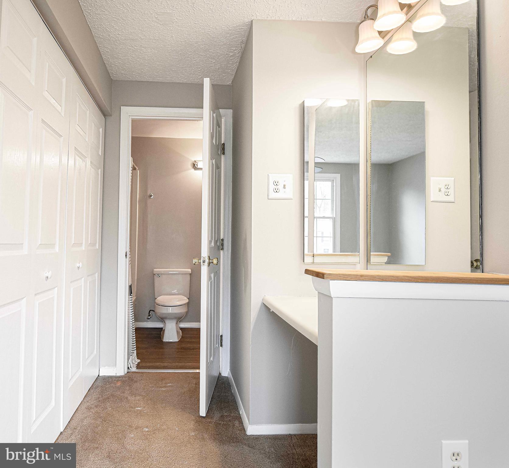 LAUREL VALLEY - Residential