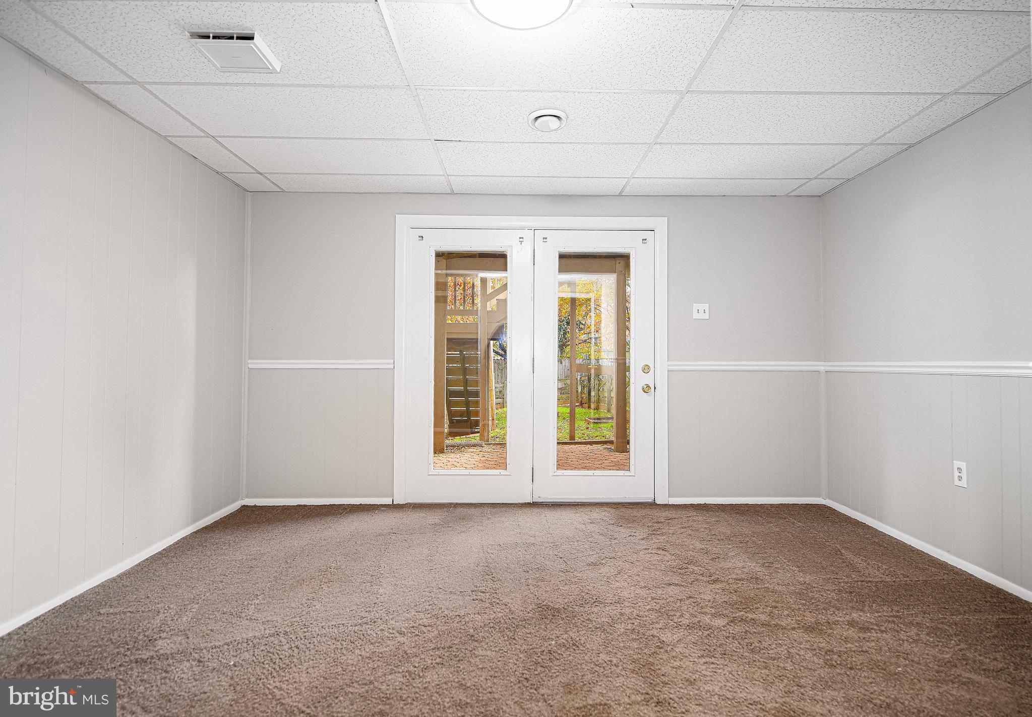 LAUREL VALLEY - Residential