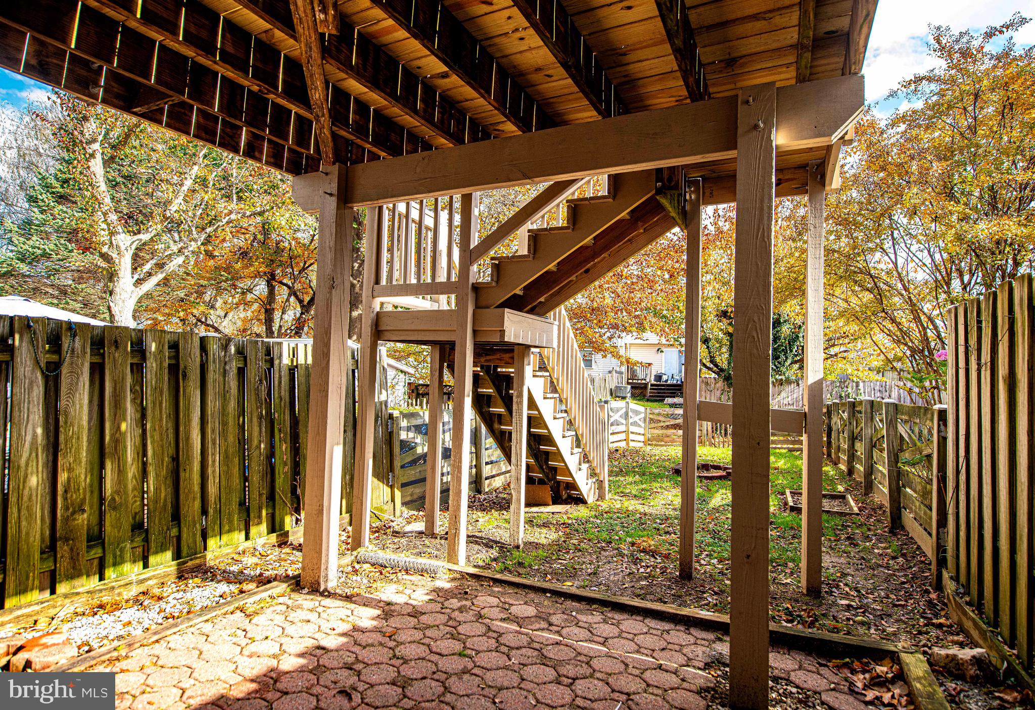 LAUREL VALLEY - Residential