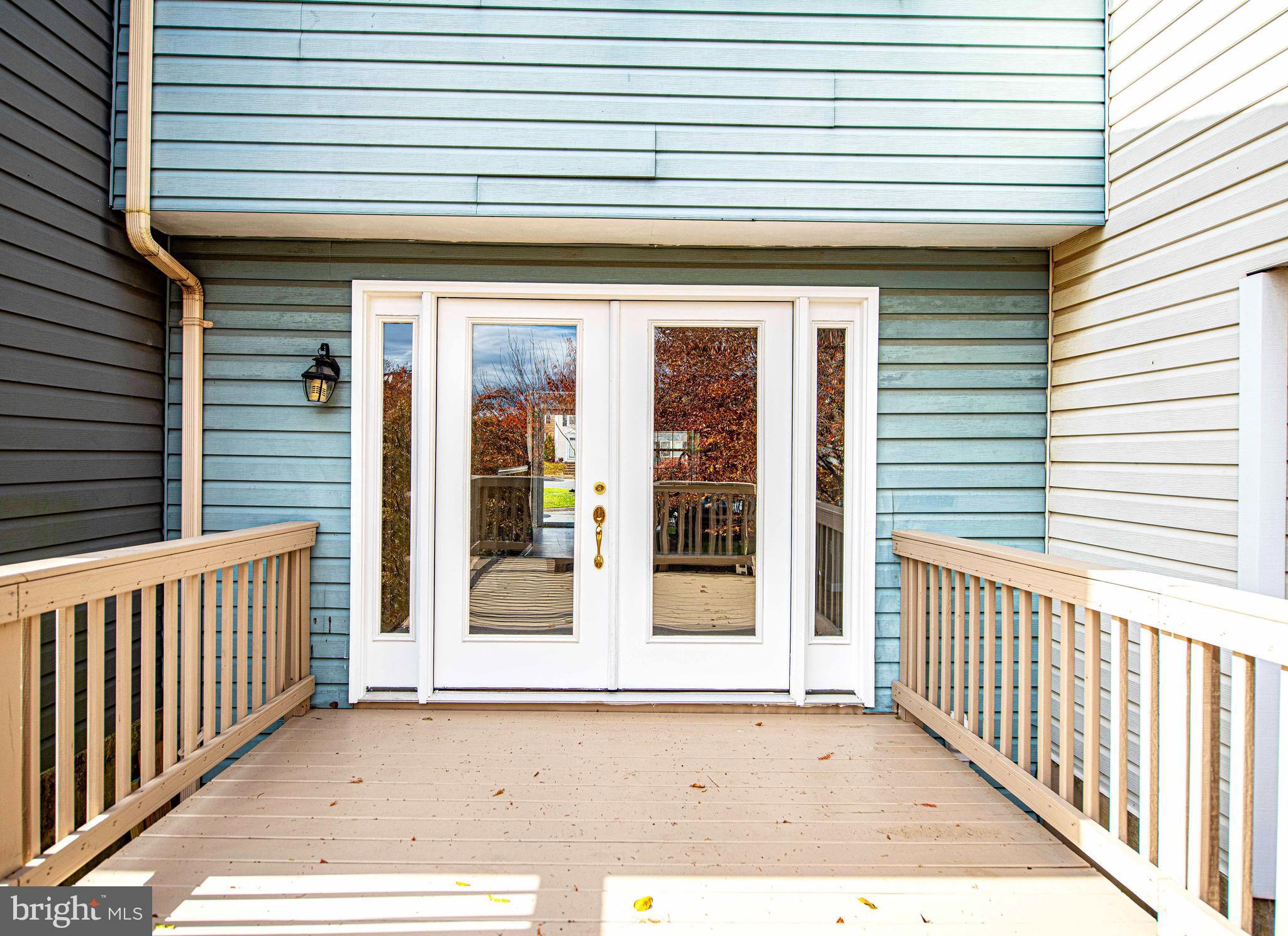 LAUREL VALLEY - Residential