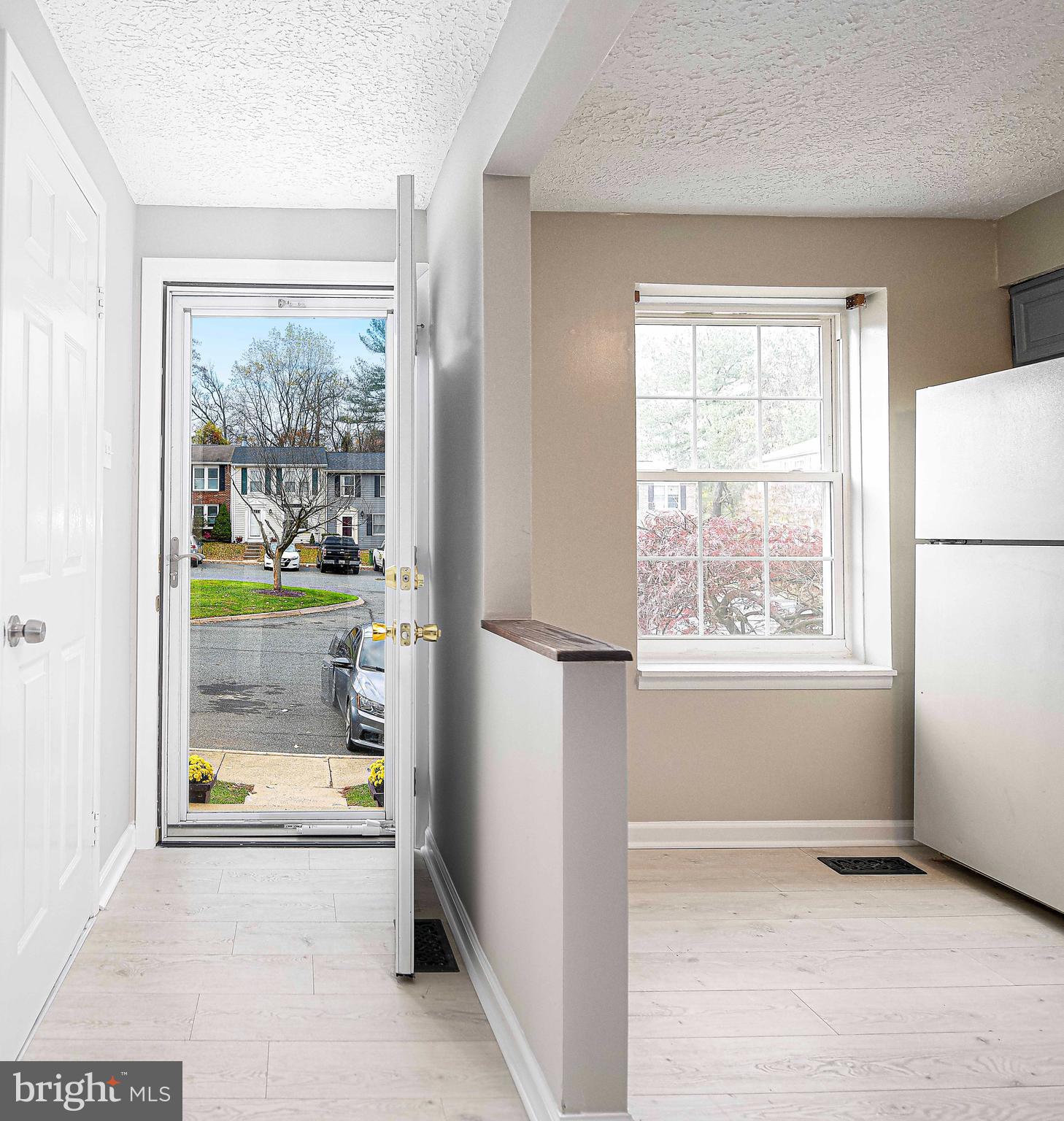 LAUREL VALLEY - Residential