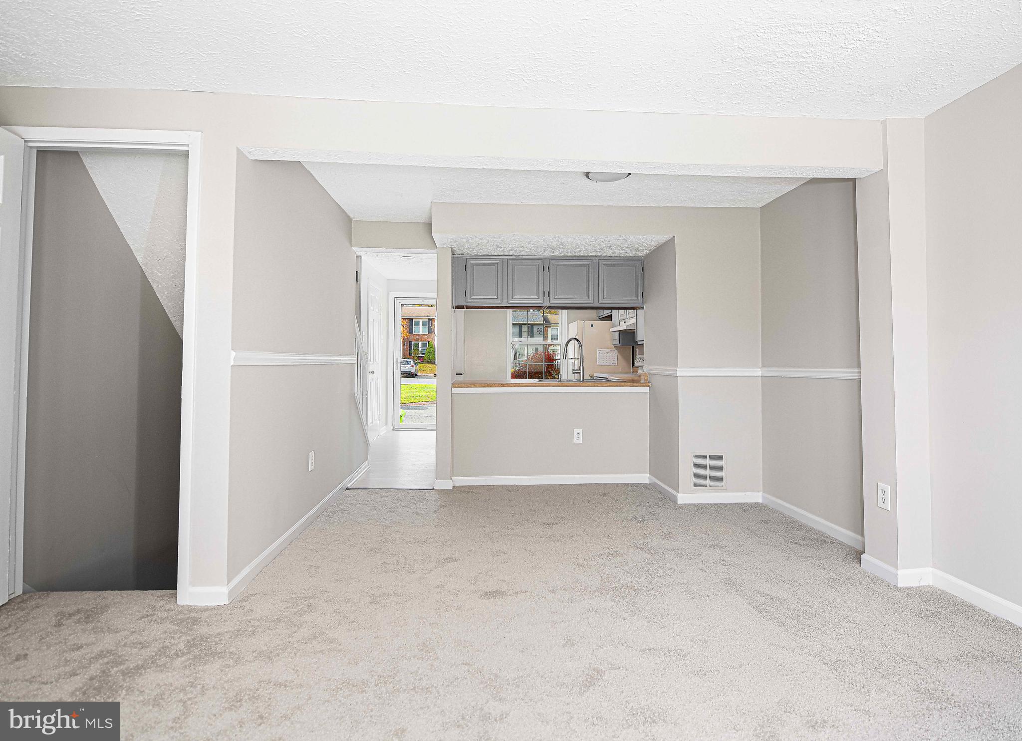 LAUREL VALLEY - Residential