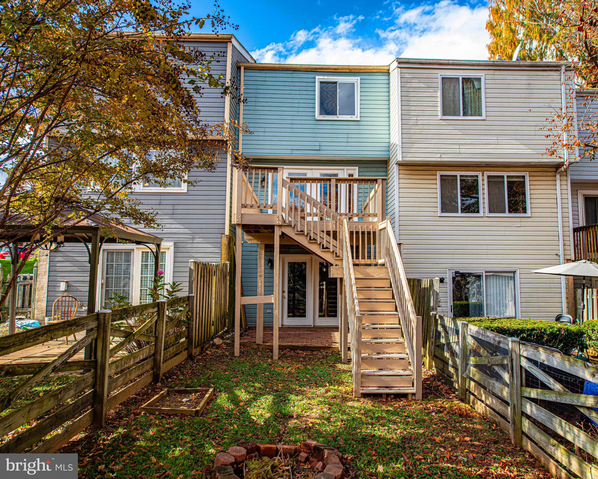 LAUREL VALLEY - Residential