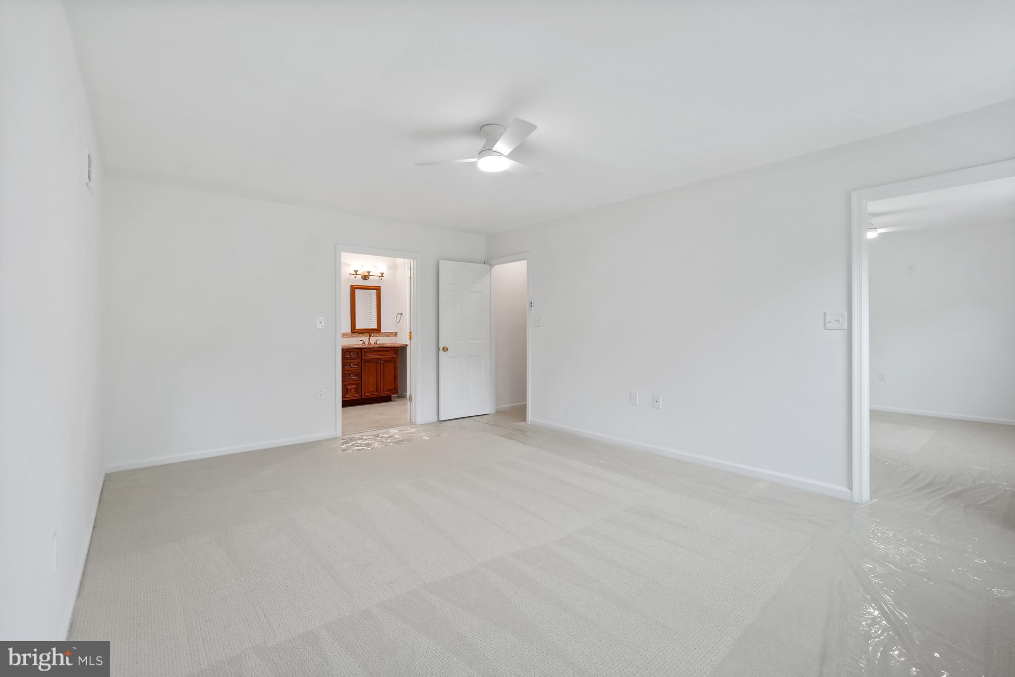 NORBECK ESTATES - Residential