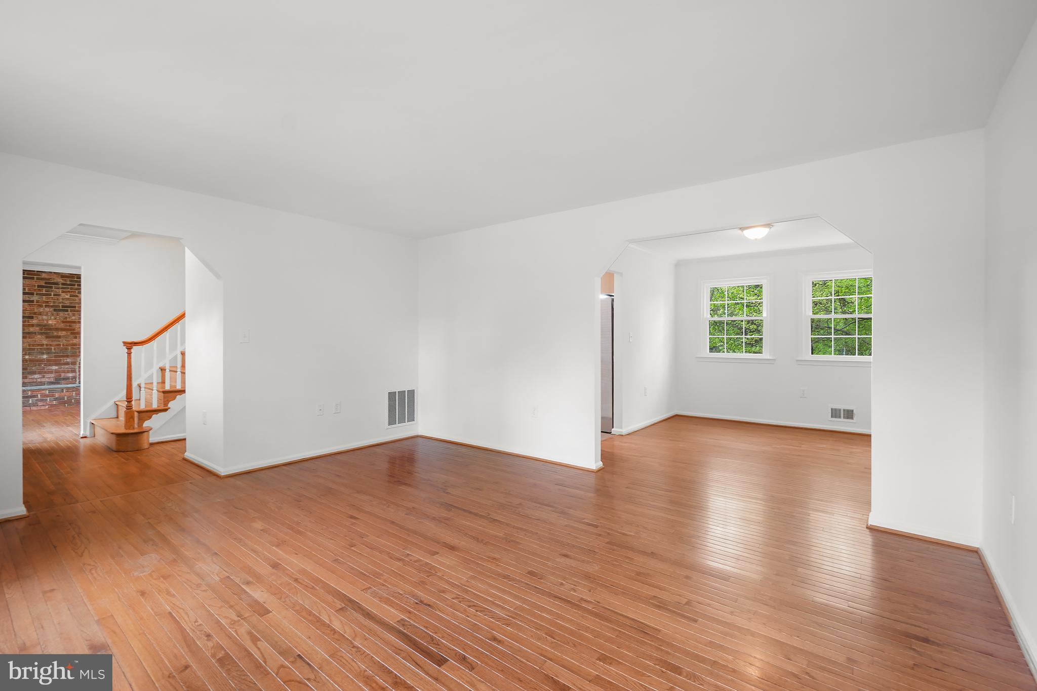 NORBECK ESTATES - Residential