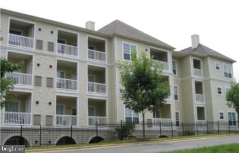 PALAZZO AT PARK CENTER - Residential