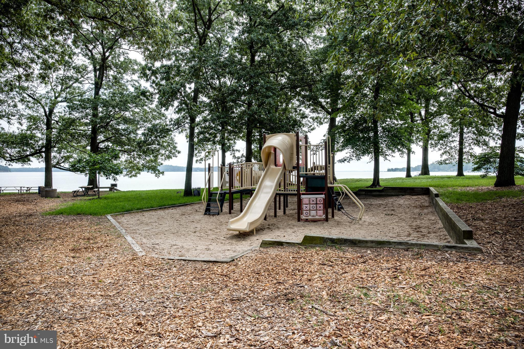 ULMSTEAD ESTATES - Residential