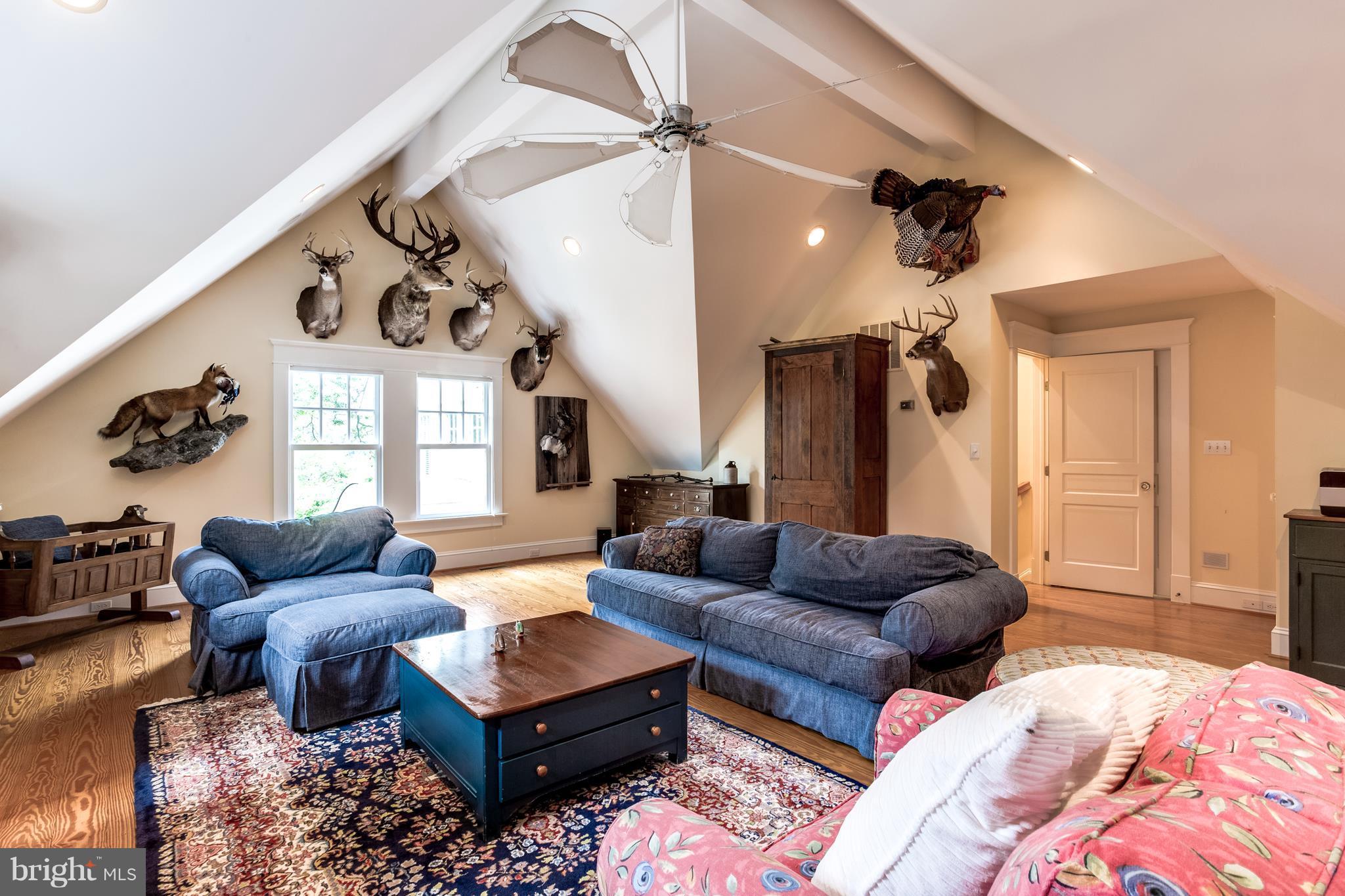 ULMSTEAD ESTATES - Residential