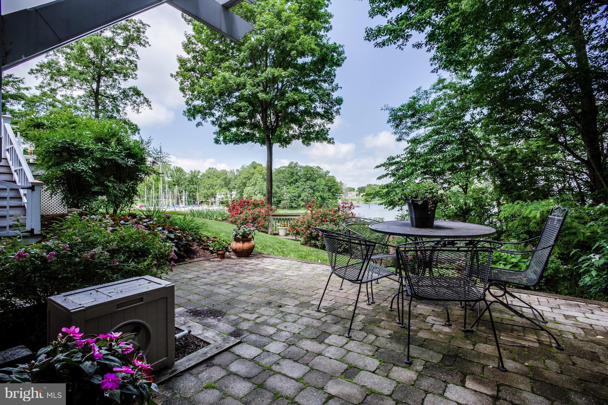 ULMSTEAD ESTATES - Residential