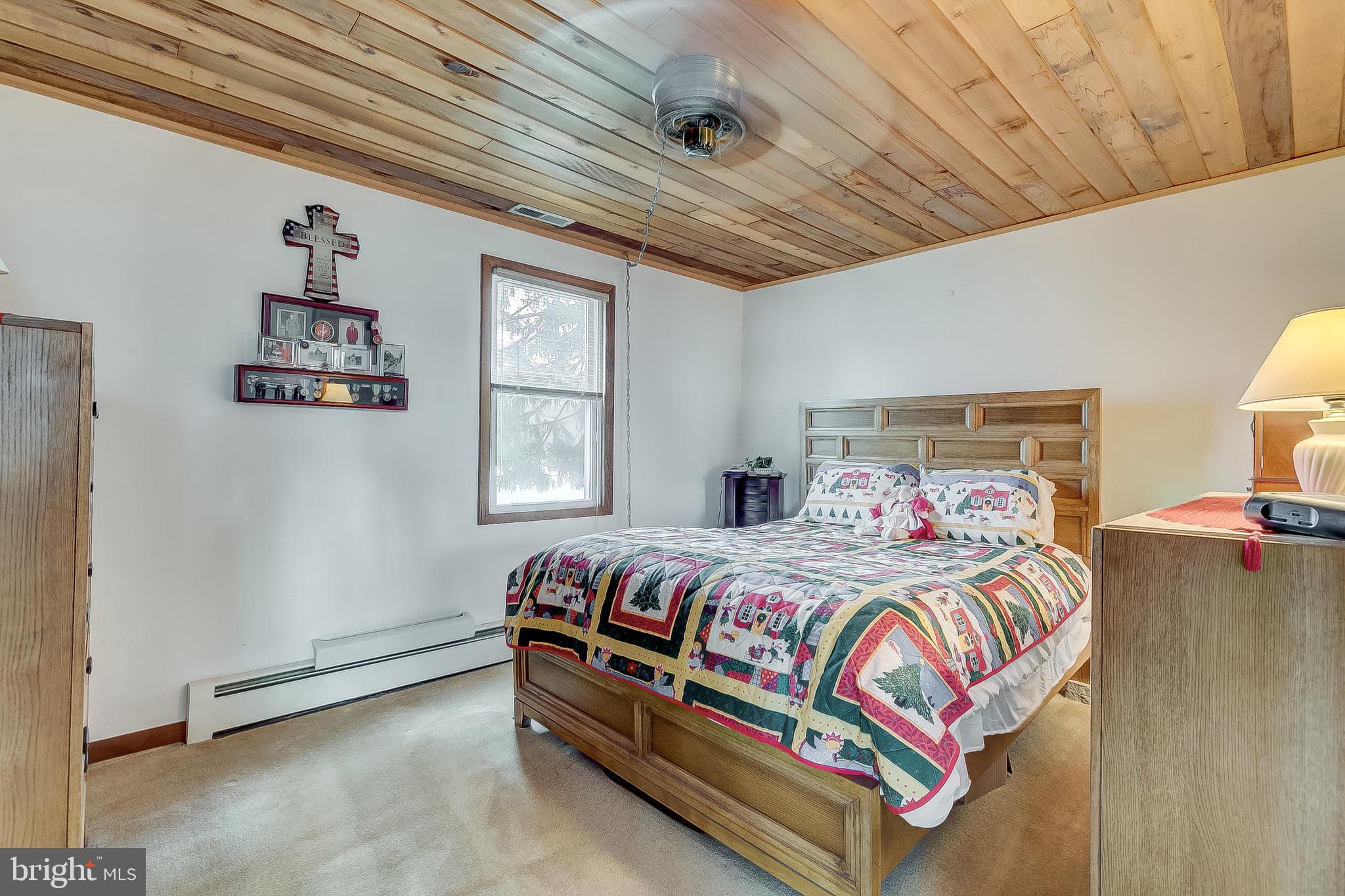 BOWLEYS QUARTERS - Residential