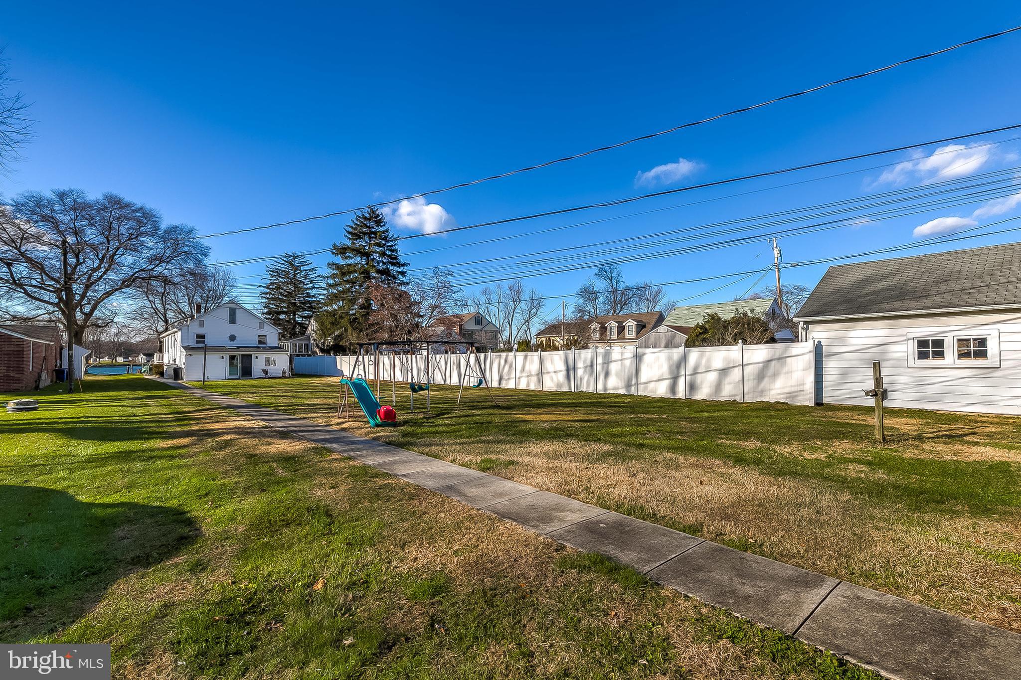 BOWLEYS QUARTERS - Residential