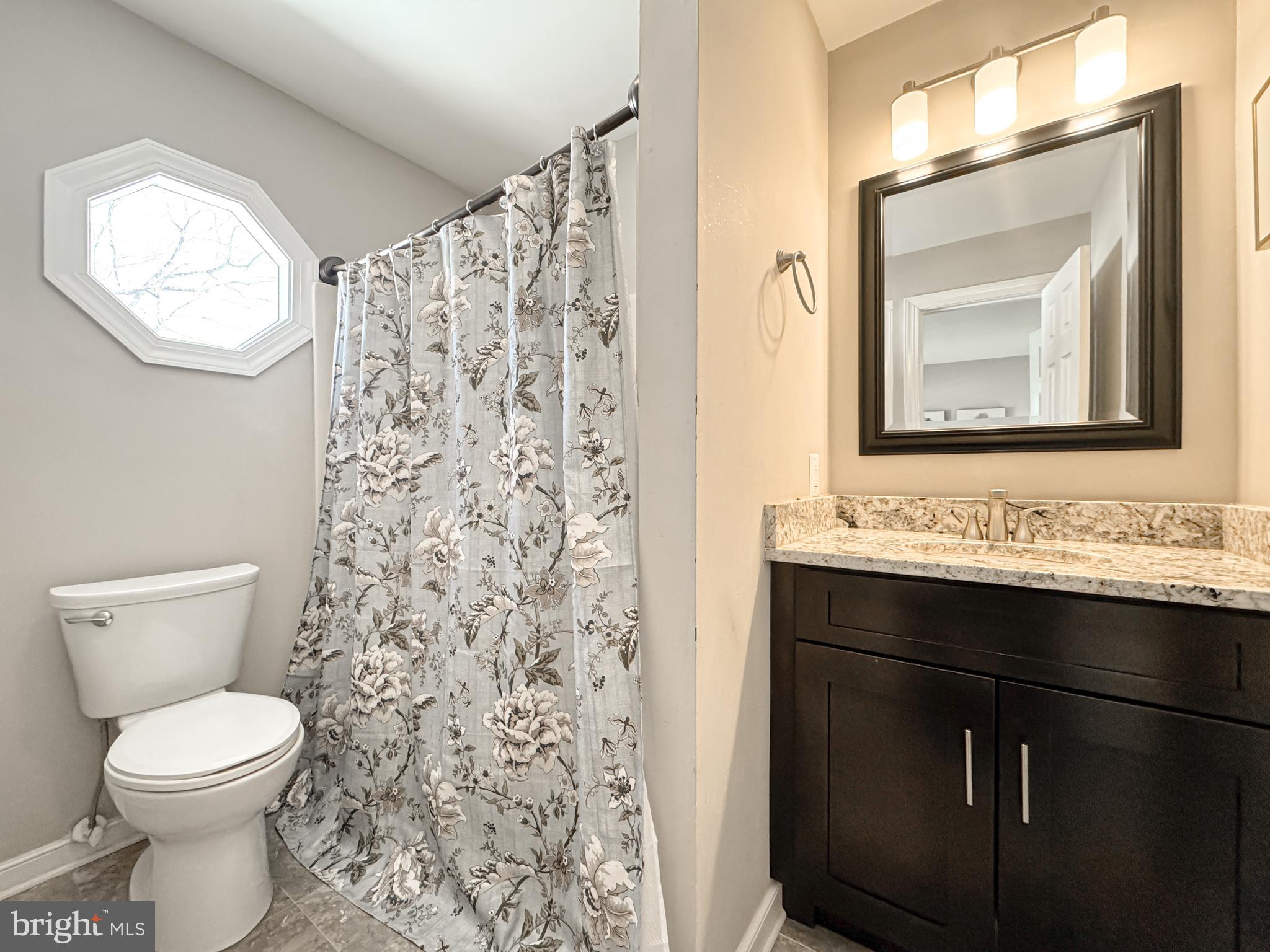 KENMORE TOWNHOME - Residential