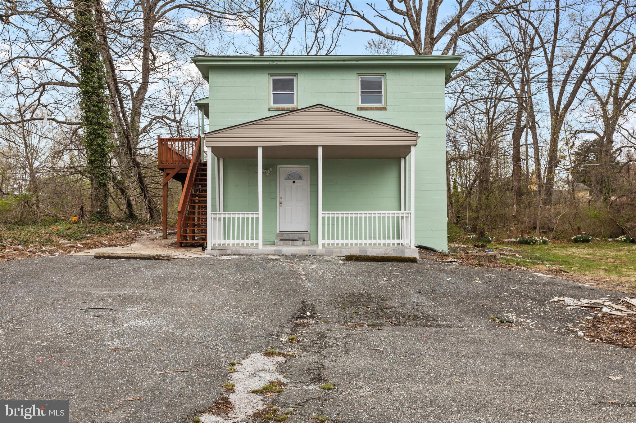 DARRYL GARDENS - Residential