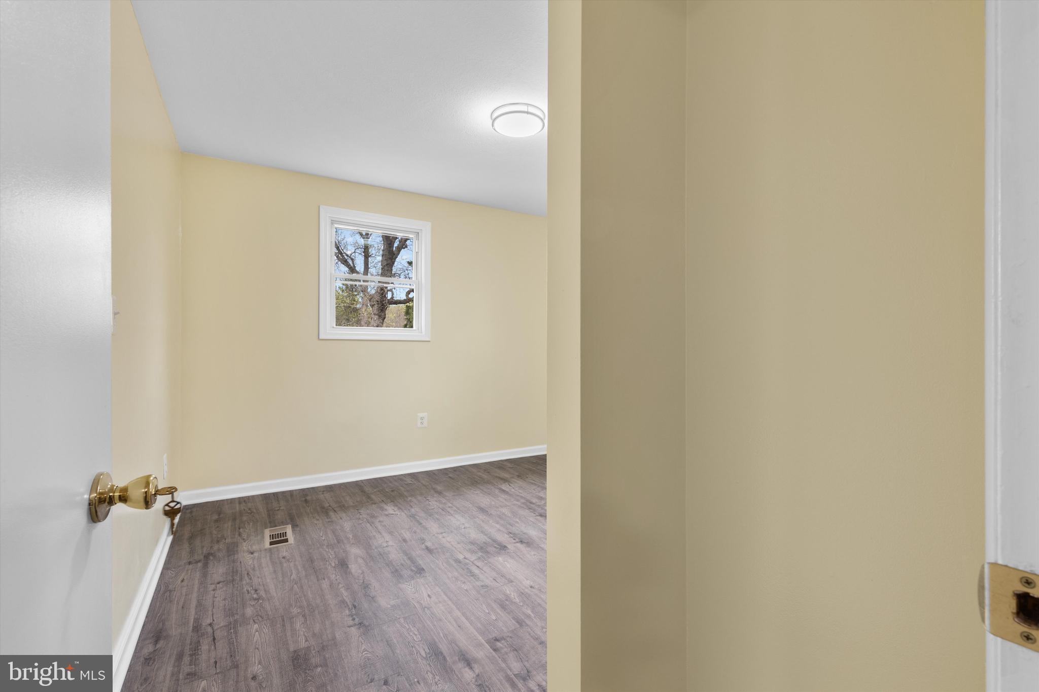 DARRYL GARDENS - Residential