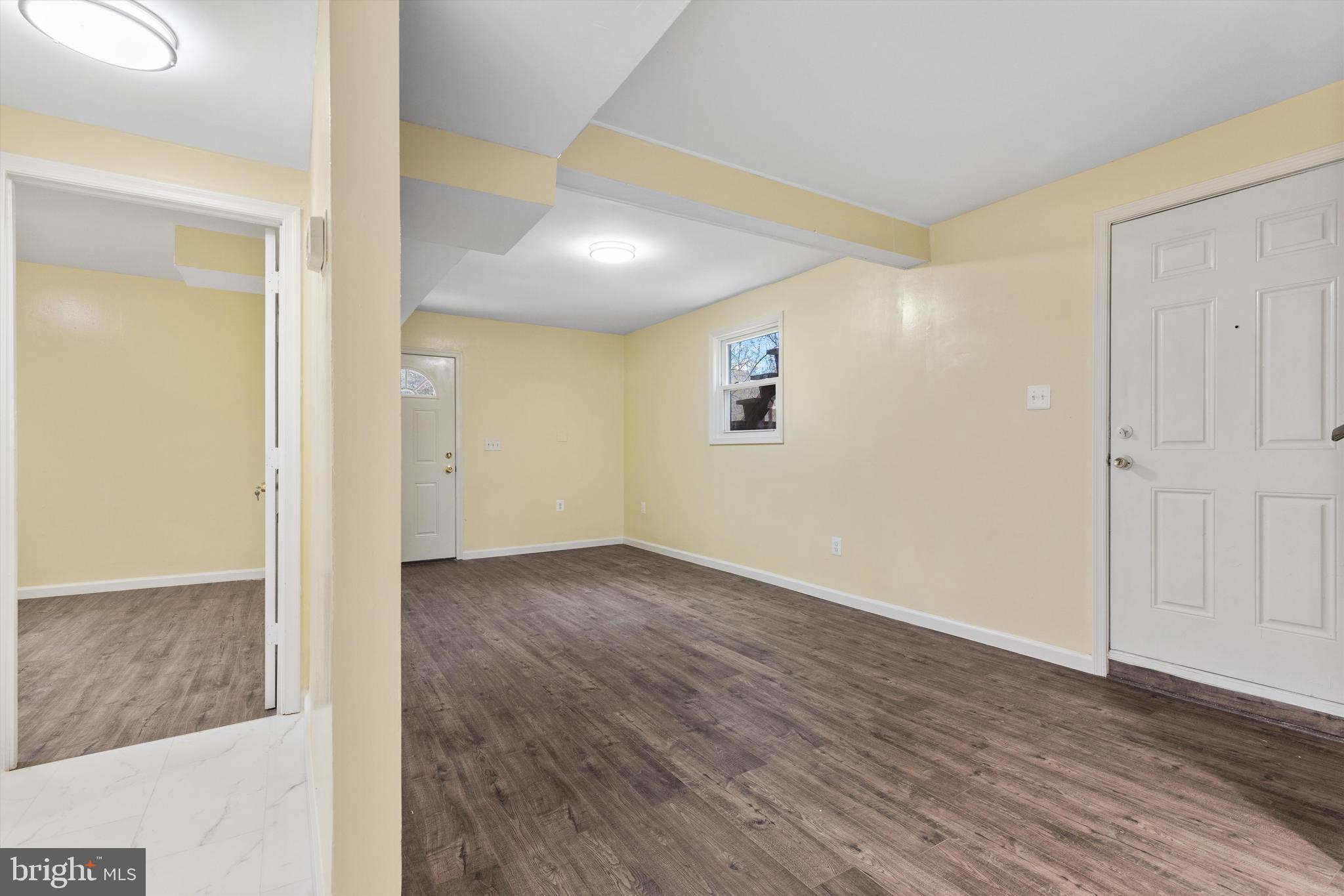 DARRYL GARDENS - Residential