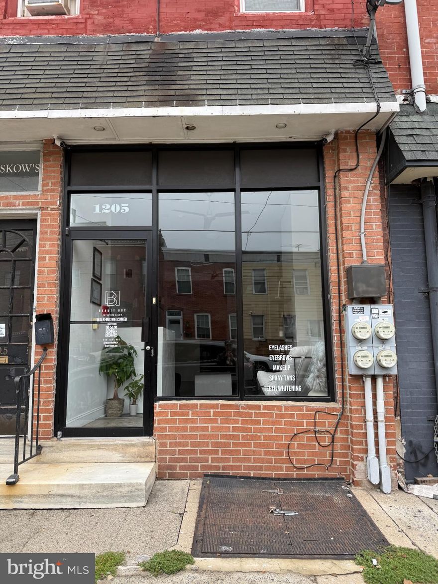 Discover a unique investment opportunity with this versatile commercial lease property, ideally situated to maximize your return on investment. Built in 1975, this property boasts a solid foundation and a wealth of potential for savvy investors looking to capitalize on a prime location. With a lease term of 36 months starting from August 2025, this property offers stability and predictability in cash flow, making it an attractive option for those seeking long-term investment strategies. The absence of parking requirements opens up possibilities for creative use, whether you envision a bustling retail space, a cozy office environment, or a dynamic service-oriented business. The property's construction materials and overall condition provide a blank canvas for your vision. Investors can take advantage of the existing structure while implementing modern upgrades to enhance its appeal and functionality. This flexibility allows for tailored renovations that can significantly increase the property's value and rental income potential. Located in a thriving area, this commercial space benefits from high visibility and foot traffic, essential elements for any successful business venture. The surrounding community is vibrant and growing, providing a steady stream of potential customers and clients. This prime location not only enhances the desirability of the property but also positions it for future appreciation. Investors will appreciate the potential for passive income generation, with the opportunity to lease to a variety of tenants. The property's adaptable layout can accommodate diverse business models, ensuring that you can attract a wide range of tenants and maximize your rental income. In addition to its investment potential, this property offers a warm and inviting atmosphere that can be transformed into a welcoming space for both employees and customers alike. The charm of the building, combined with your vision, can create a unique environment that stands out in the marketplace. Seize this opportunity to invest in a property that promises not only financial returns but also the chance to create a thriving business hub. With its strategic location, flexible use options, and potential for value enhancement, this commercial lease property is a smart choice for any investor looking to make a mark in the real estate landscape. Don't miss out on the chance to turn this property into a cornerstone of your investment portfolio!