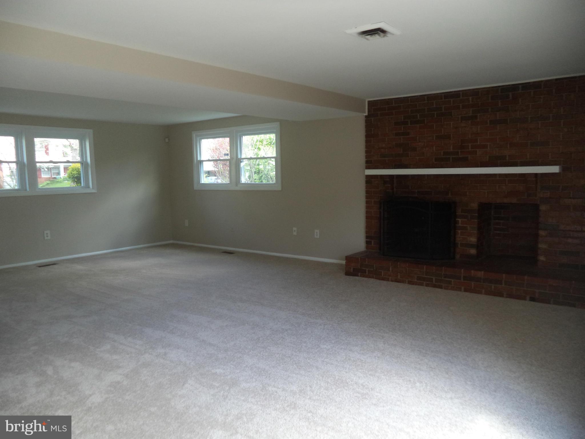 GREENBRIAR - Residential Lease