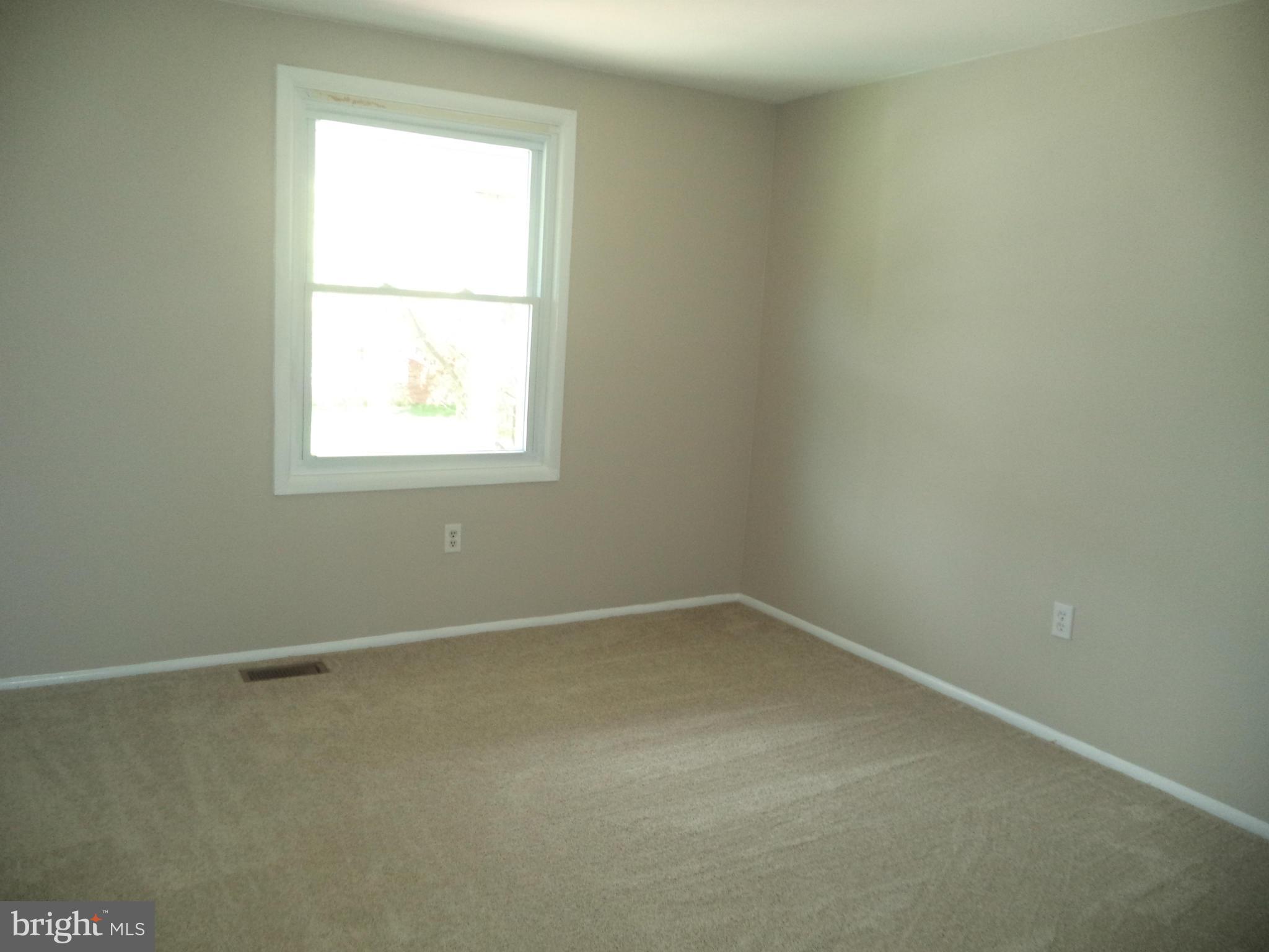 GREENBRIAR - Residential Lease