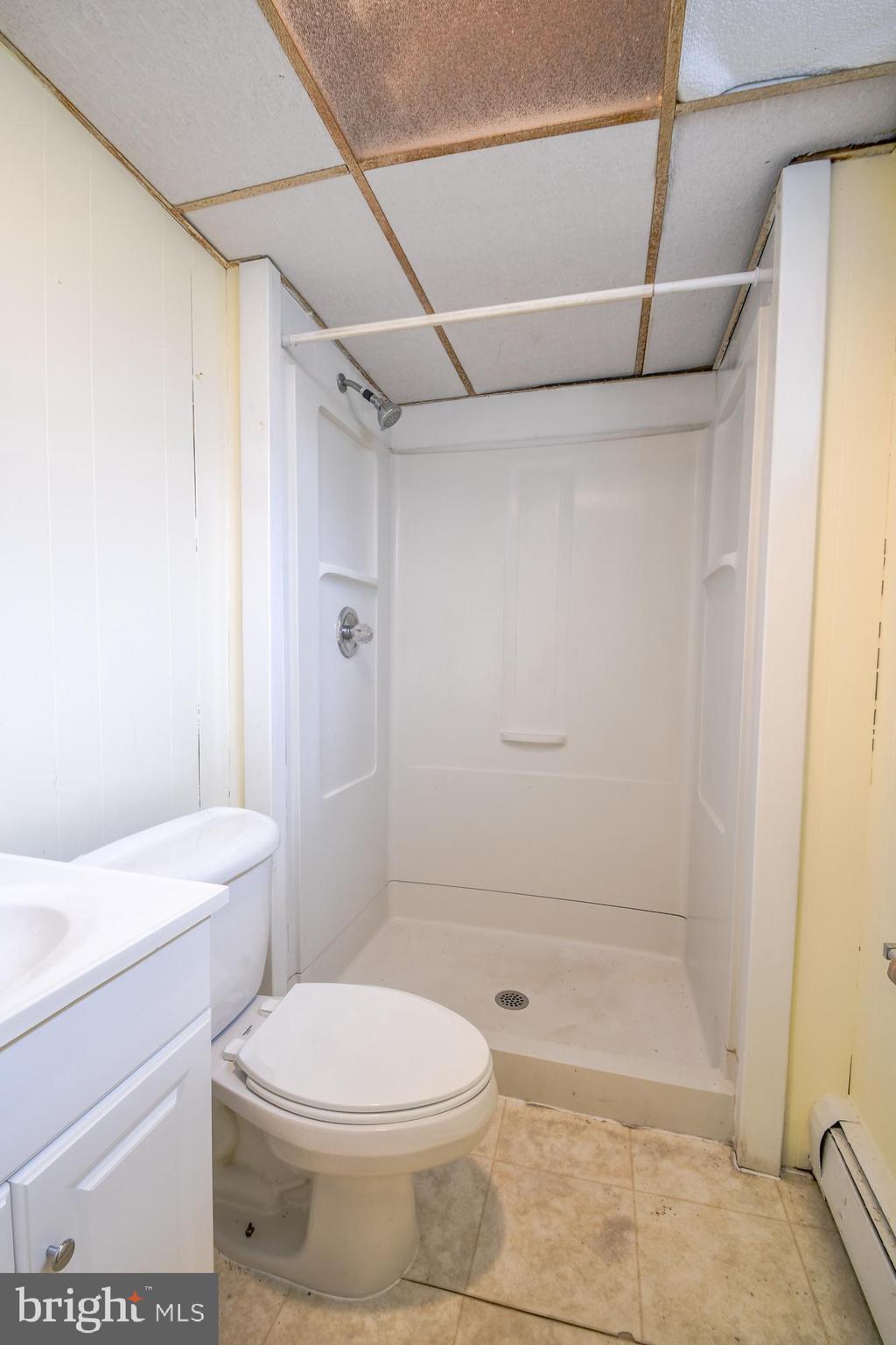 ROSLYN - Residential