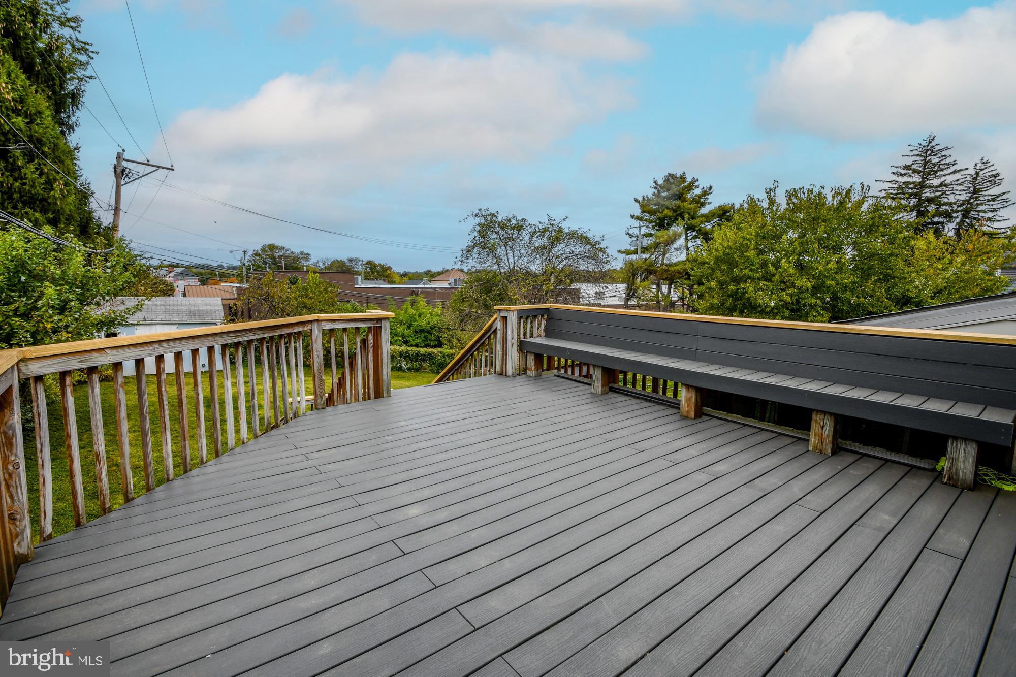 ROSLYN - Residential