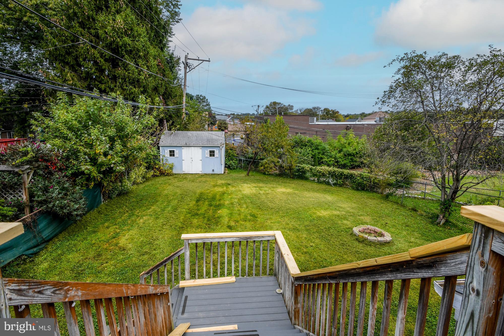 ROSLYN - Residential