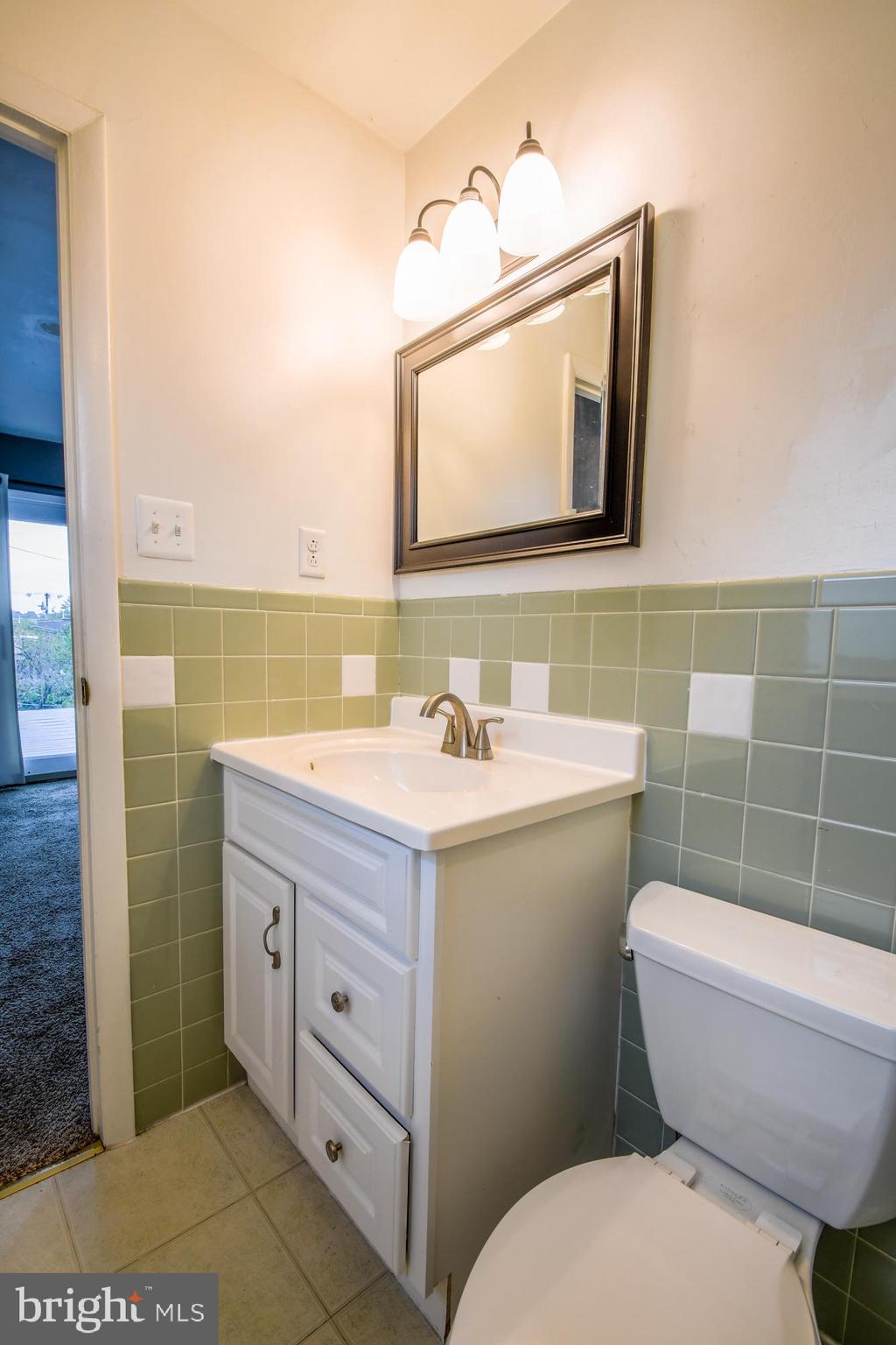 ROSLYN - Residential