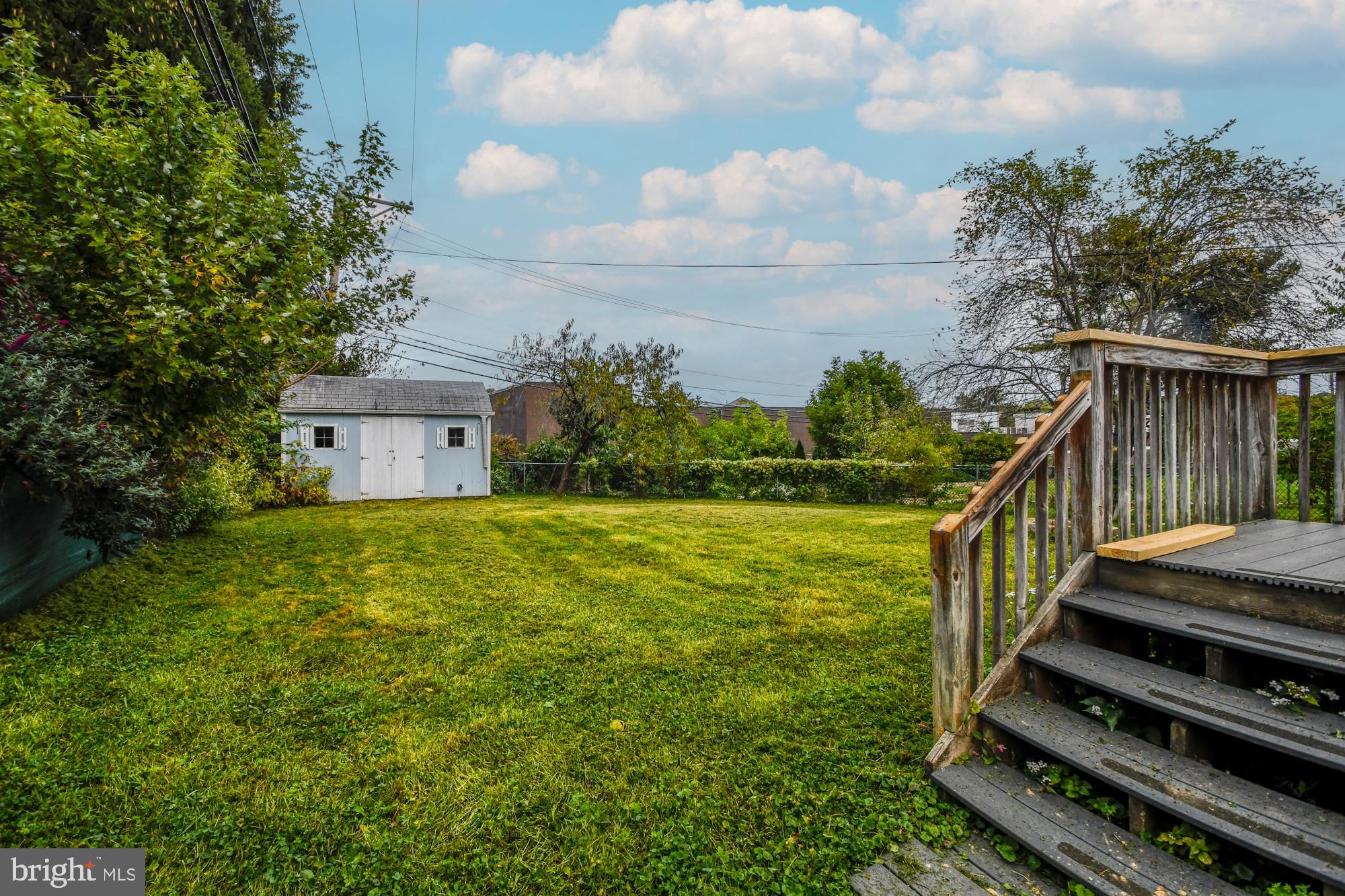 ROSLYN - Residential